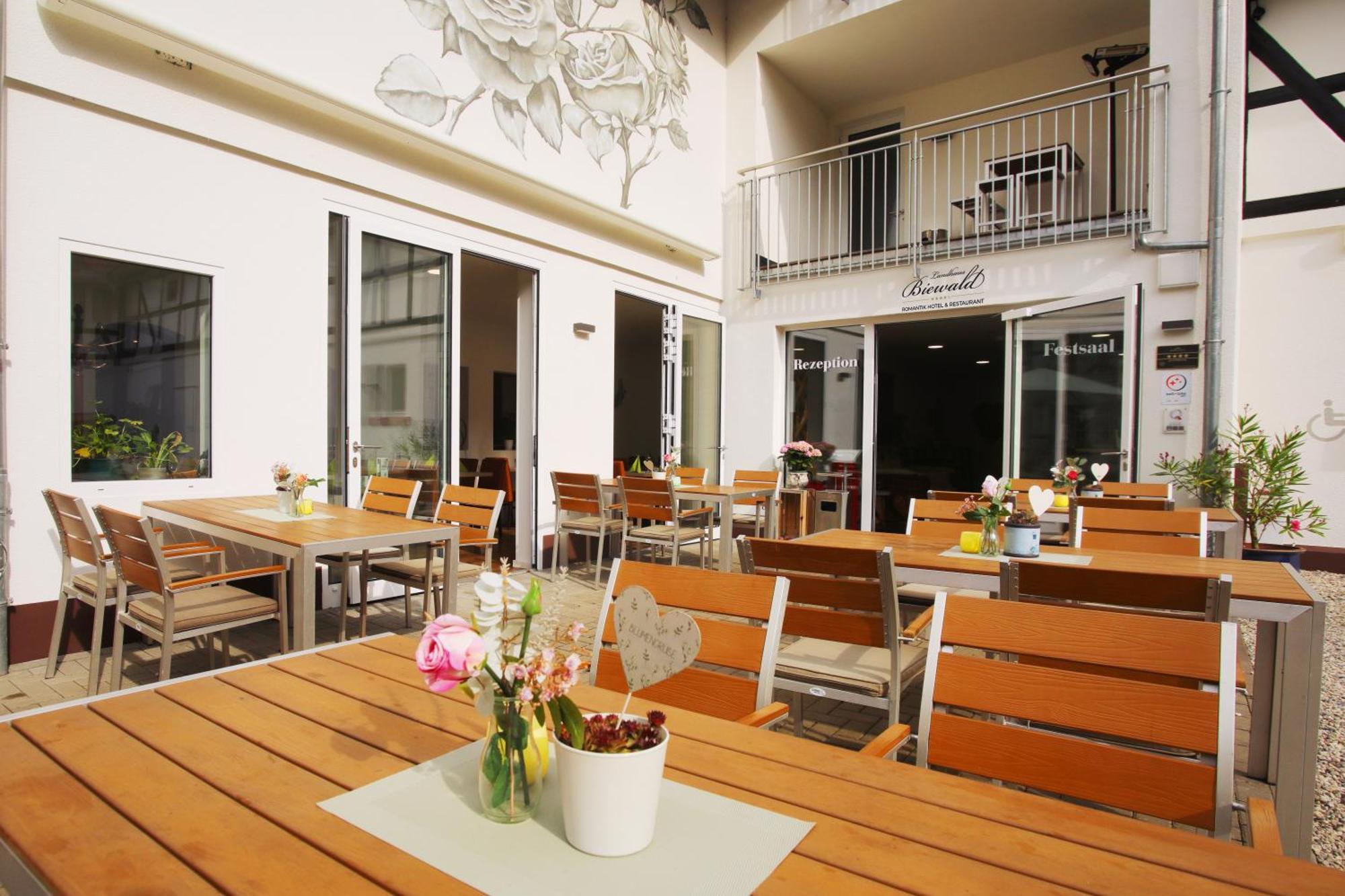 Romantik Hotel Landhaus Biewald Friedland  Exterior foto